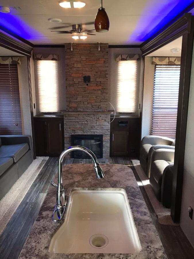 Orchard Queen Motel & Rv Park Middleton Luaran gambar